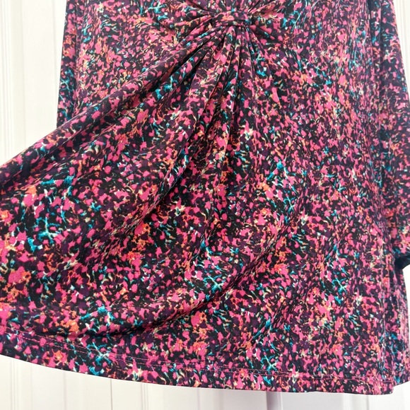 Daisy Fuentes Pink Multicolor Print Stretch Twist Front 3/4 Sleeve Top 2X - Picture 11 of 16